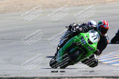 media/Mar-12-2022-SoCal Trackdays (Sat) [[152081554b]]/Turn 10 (130pm)/
